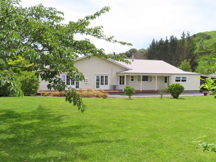 709 Weber Road Dannevirke_0