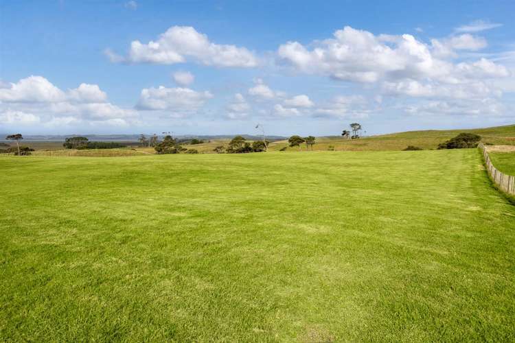 13 Slater Road Helensville_7