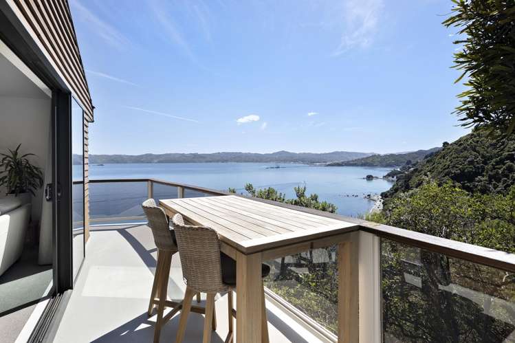 55 Ferry Road Days Bay_11