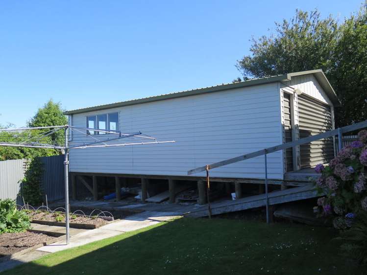 28 Marchwiel Street Marchwiel_23