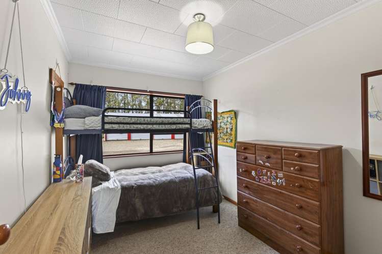 438 Alfred Road Egmont Village_18