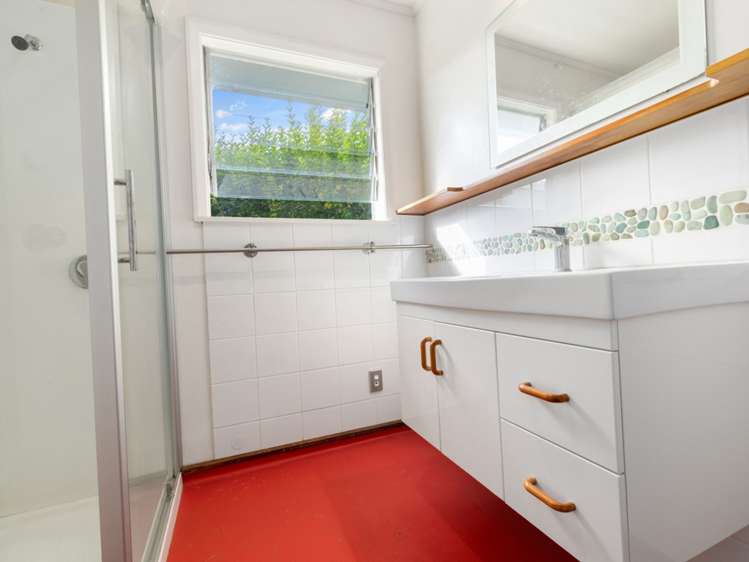 102 New Renwick Road Burleigh_13