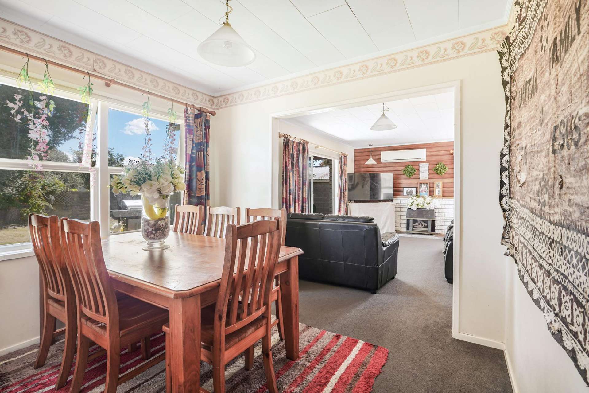 65 Resthill Crescent Glenview_0