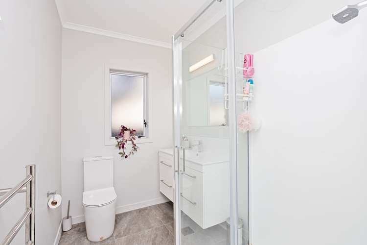 549 Tweed Street Newfield_14