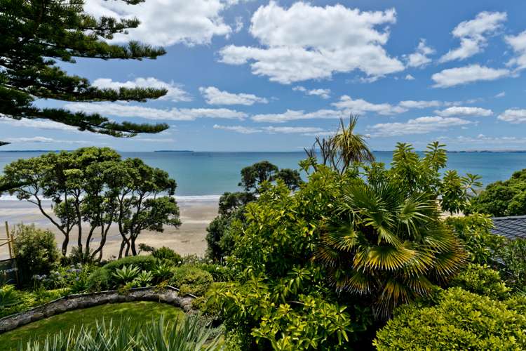 32 Whitby Crescent Mairangi Bay_9