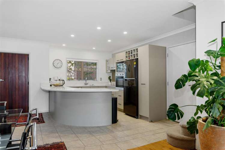 2/1328 Pukuatua Street Rotorua Central_7