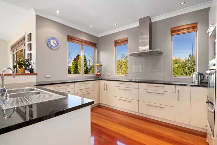 75b Lord Rutherford Road Brightwater_9