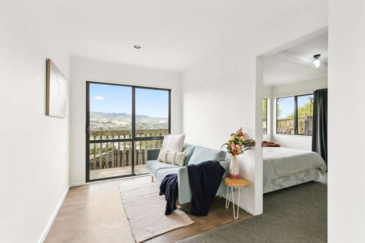 13 Chastudon Place Tawa_11
