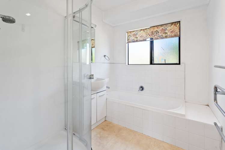 2/63 Rodney Street Wellsford_14