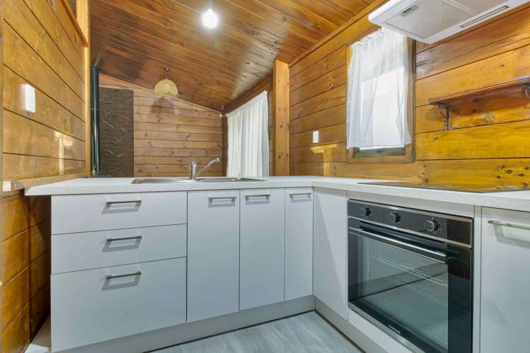 231 Flaxmere Avenue Flaxmere_1