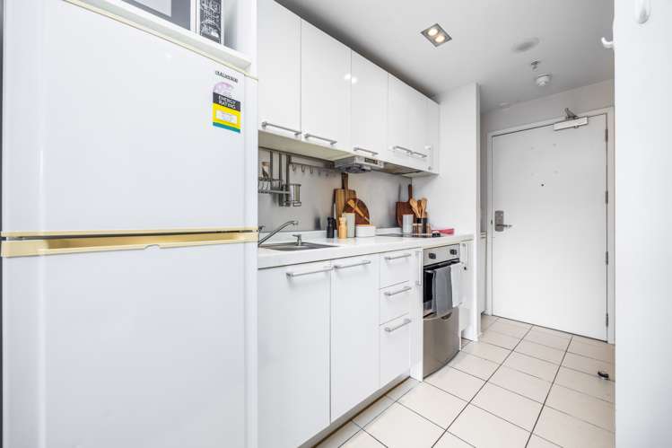 1107/152 Hobson Street Auckland Central_7