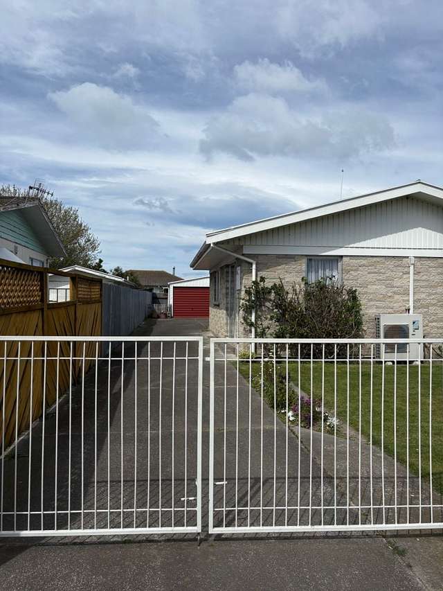 53 Alexander Avenue Onekawa_1