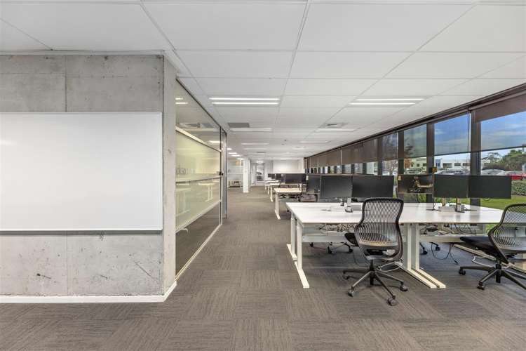 17 Sir William Pickering Drive Burnside_3