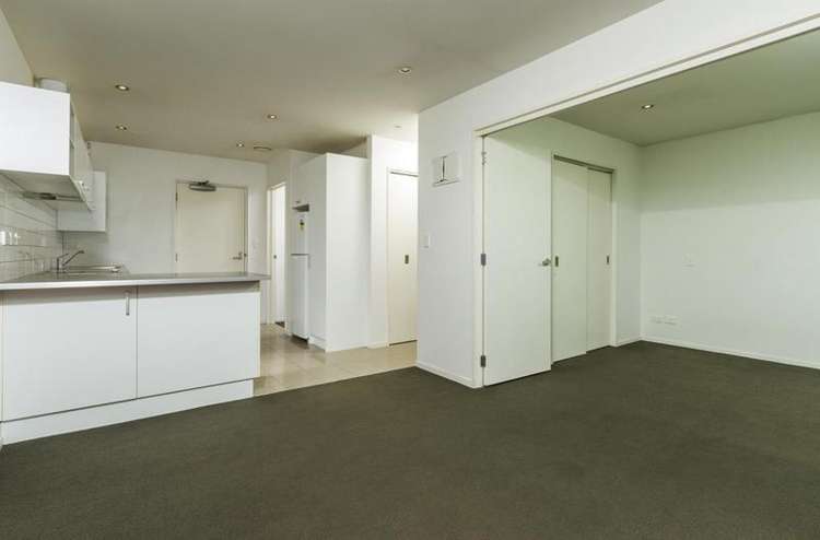 D8/60 Masons Road Oteha_6