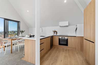 1/95 Rukutai Street_4