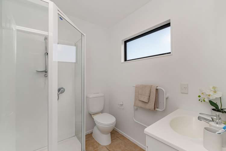 16 Greenstone Place Aotea_18