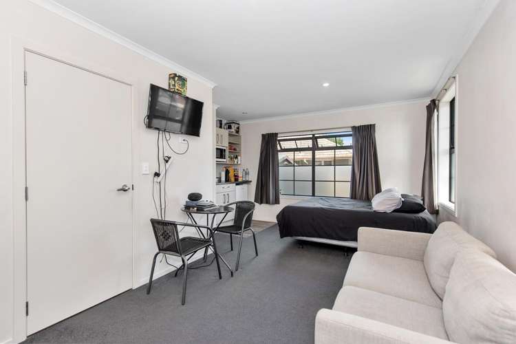 1/3 Liverpool Street Hamilton Central_5