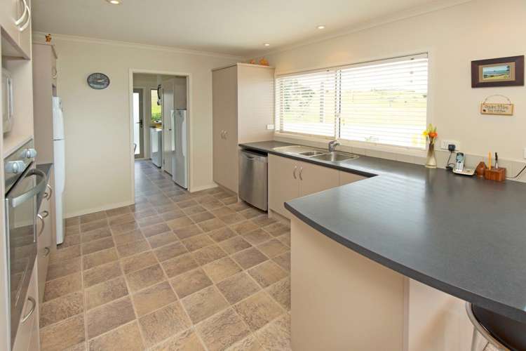 13 Havilah View Army Bay_18