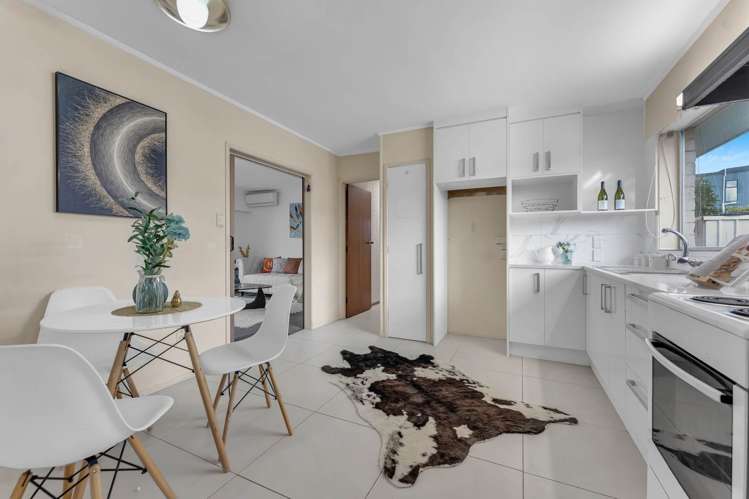6/105 Coronation Road_5