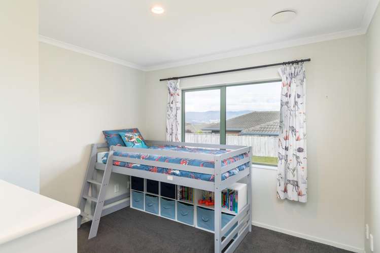 56 Percy Kinsman Crescent Riverstone Terraces_11