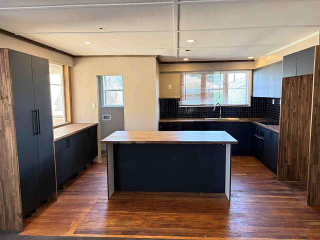 8 Rutland Street 10516_1