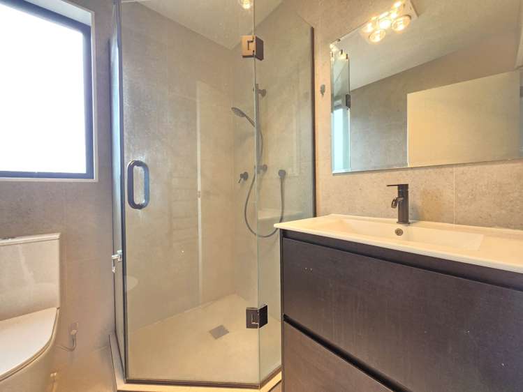 3/11 McLean Avenue Papatoetoe_11