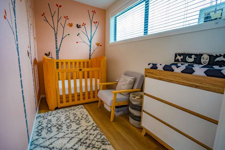 28 Bullmore Place Pukehangi_16