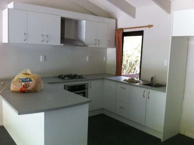 24 Bond Crescent Forrest Hill_2