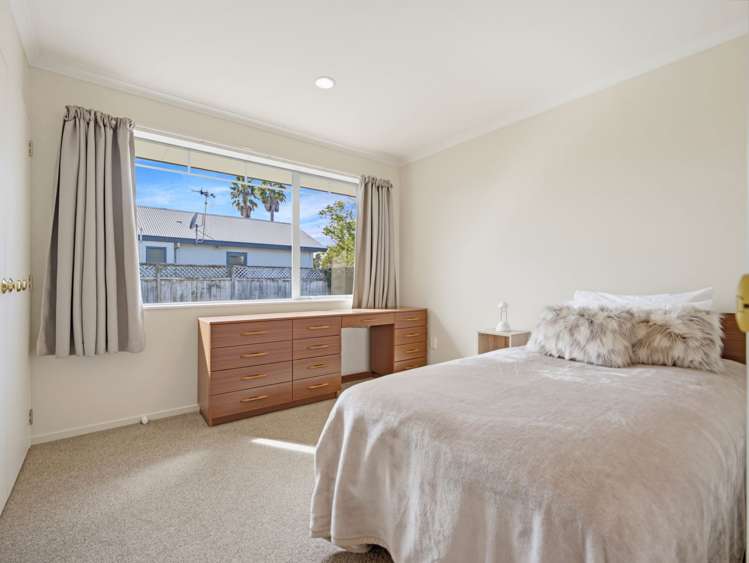 10 Chatswood Place Rototuna_19