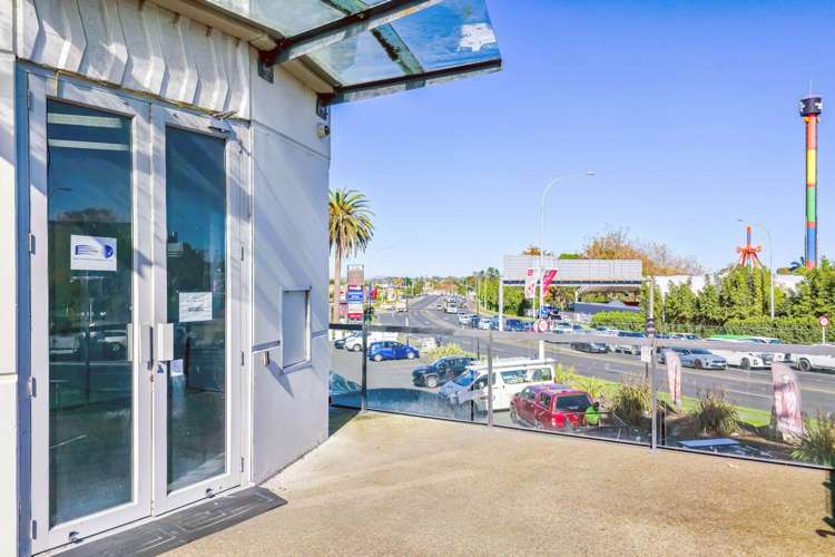 726 Great South Road Manukau_16