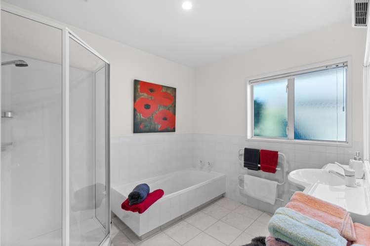 5 Amesbury Mews Avonhead_21