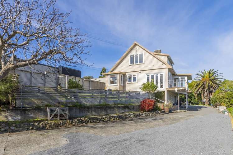 8 Eatwell Avenue Paraparaumu Beach_15