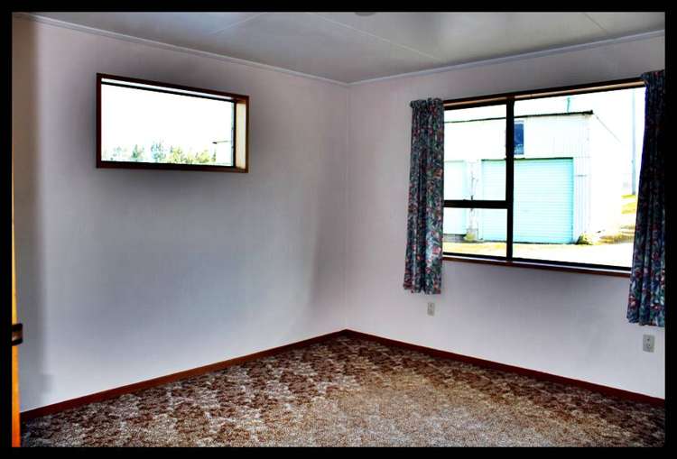 20 Old Port Road Catlins Surrounds_16