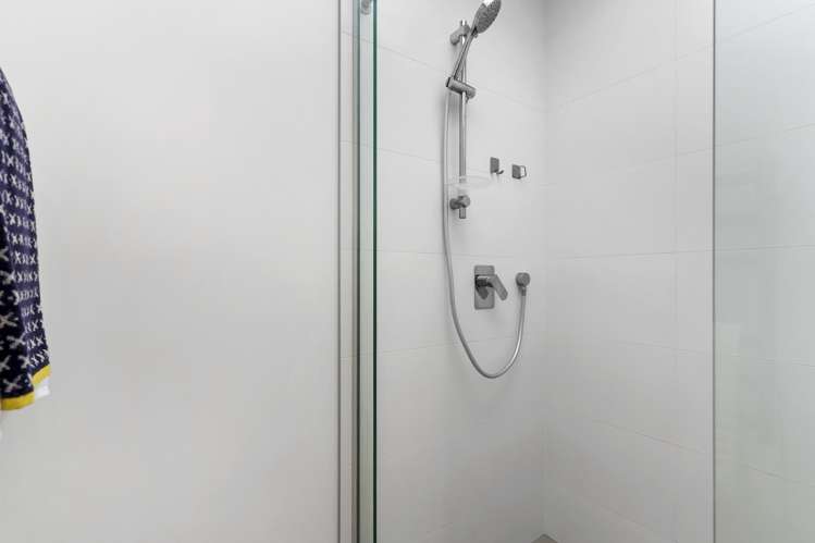 81A Stanley Point Road Devonport_11