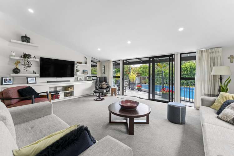 16 Roderick Street Otumoetai_2