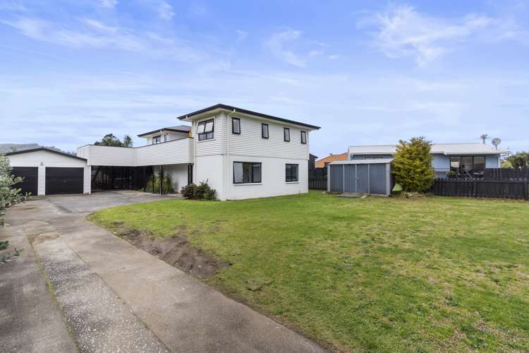 100 Ocean Road Whangamata_23