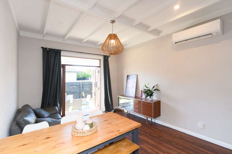 322 College Street West End_14