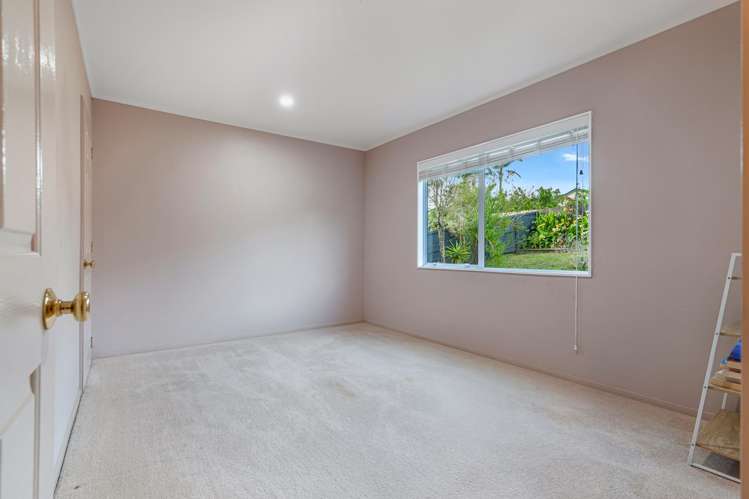 21 Donald Street Stanmore Bay_13