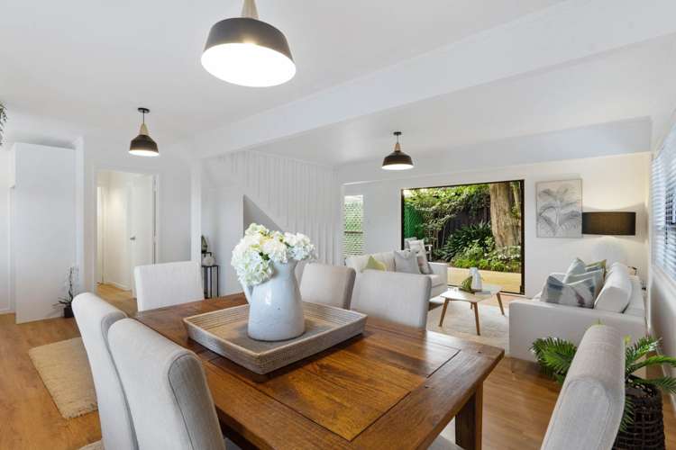 2/30 Ngataringa Road Devonport_1