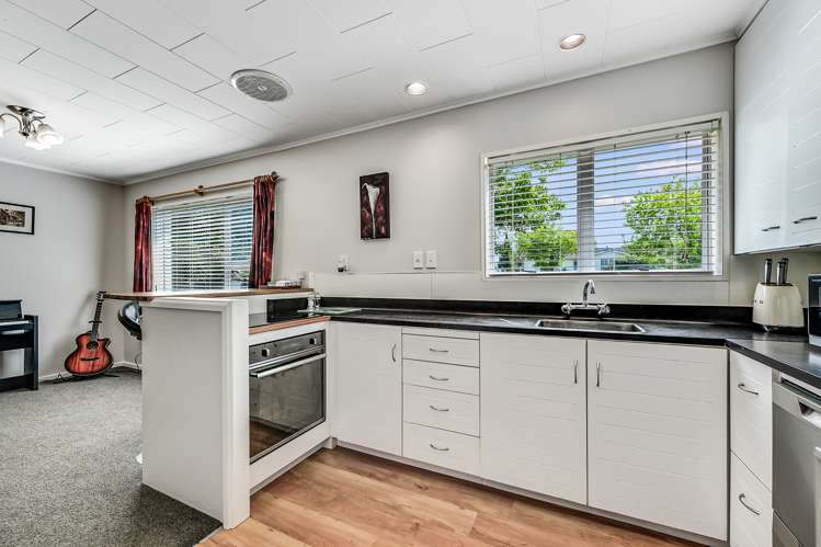 153 Totara Drive Pukete_14