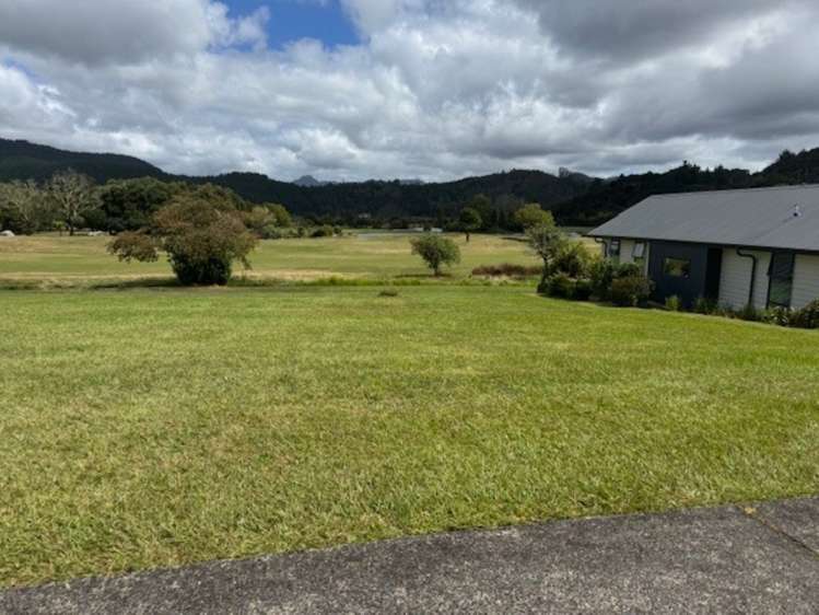 118 Augusta Drive Pauanui_2