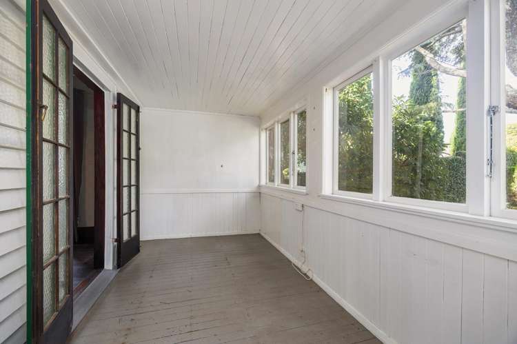 54 Lloyd Avenue Mount Albert_23