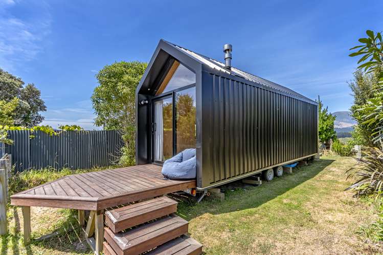 16 Hollybank Lane Governors Bay_12