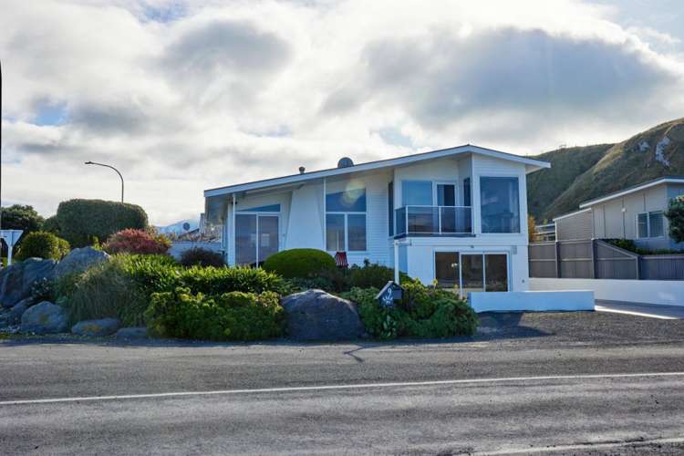 9 Kaka Road Kaikoura_0