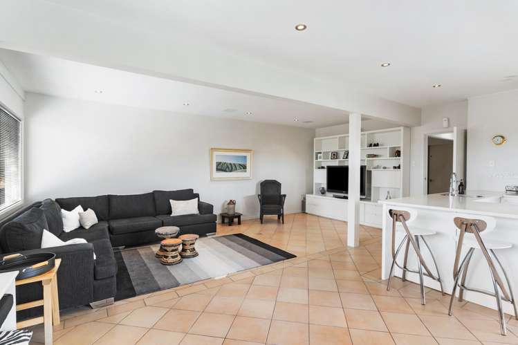 5 Amante Crescent Mairangi Bay_21