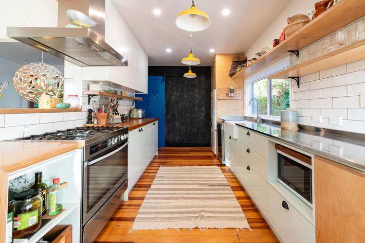 12 Highland Crescent Wadestown_2