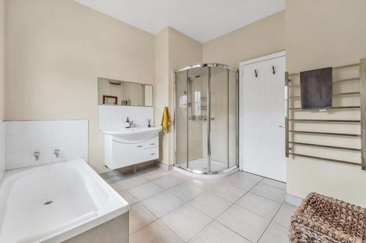 18 High Street Kirwee_14