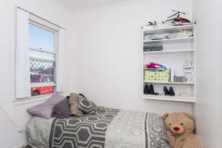 100 Rutene Road Kaiti_11