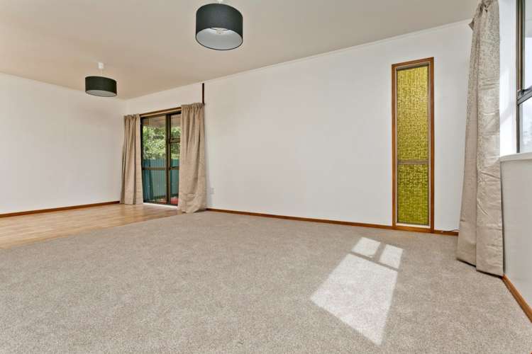 2/12 Cresta Avenue Beach Haven_2