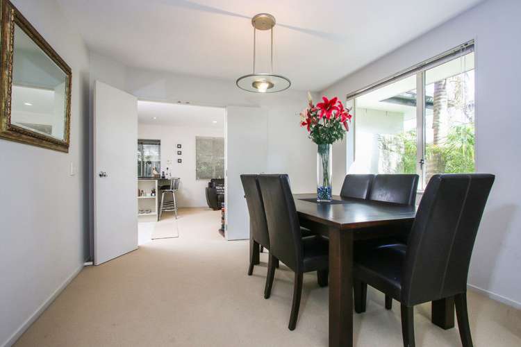 107 Gracechurch Drive Flat Bush_4